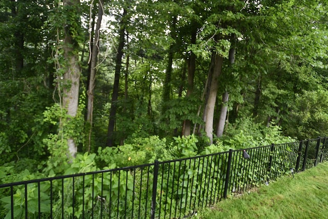 5752 Pine View Dr, Ypsilanti, MI 48197 - photo 46