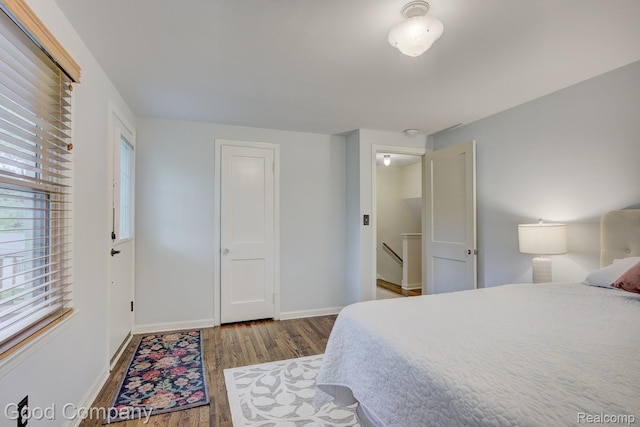 1012 W 12 Mile Rd, Royal Oak, MI 48073 - bedroom featuring wood finished floors and baseboards
