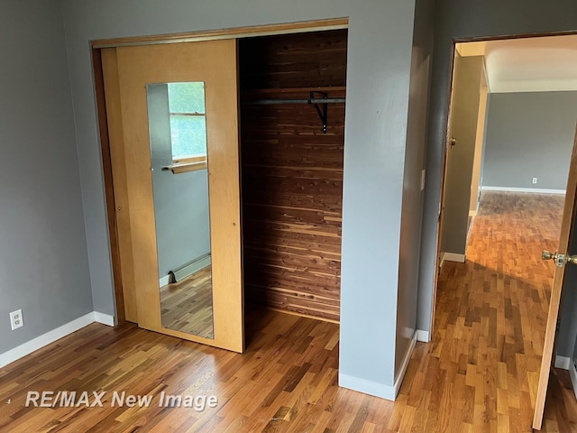 1910 Weiss St, Saginaw, MI 48602 - view of closet