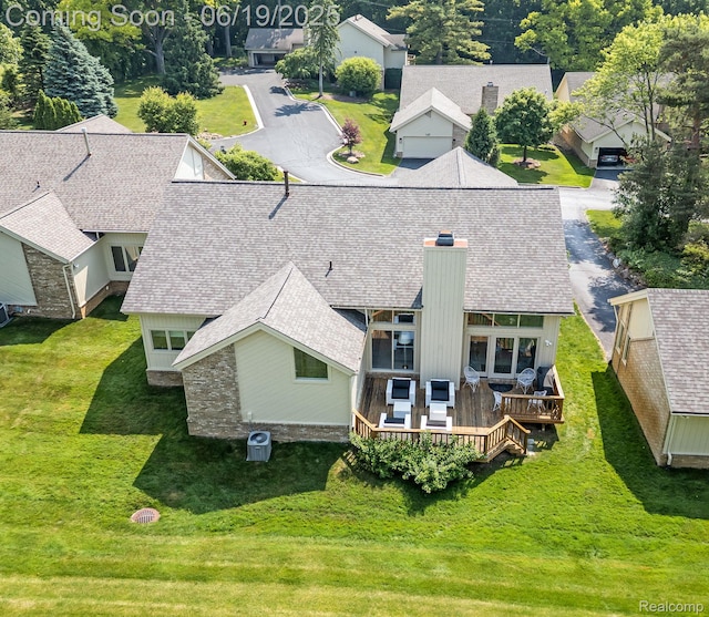 6420 Apple Grove Ln, Bloomfield Hills, MI 48301 - aerial perspective of suburban area