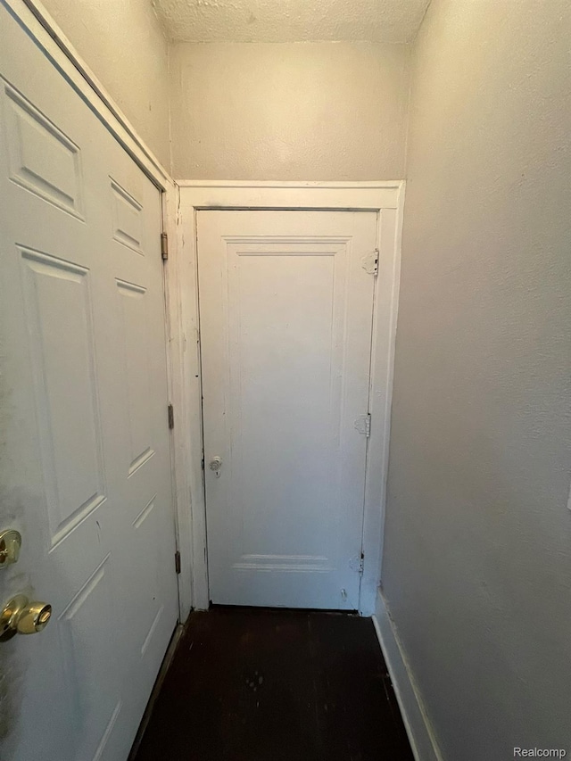 14200 Whitcomb St, Detroit, MI 48227 - view of doorway