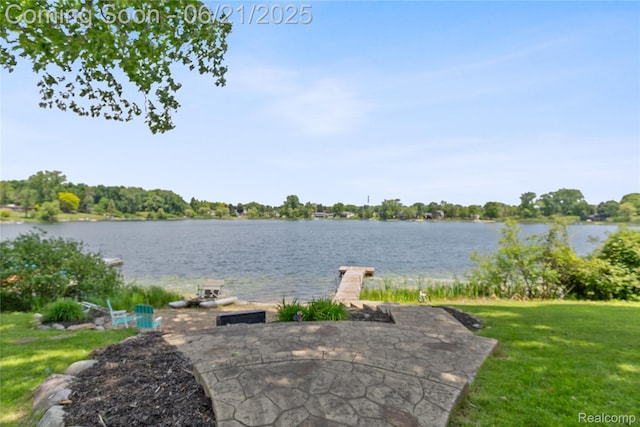527 Tanview Dr, Oxford, MI 48371 - view of patio featuring a water view