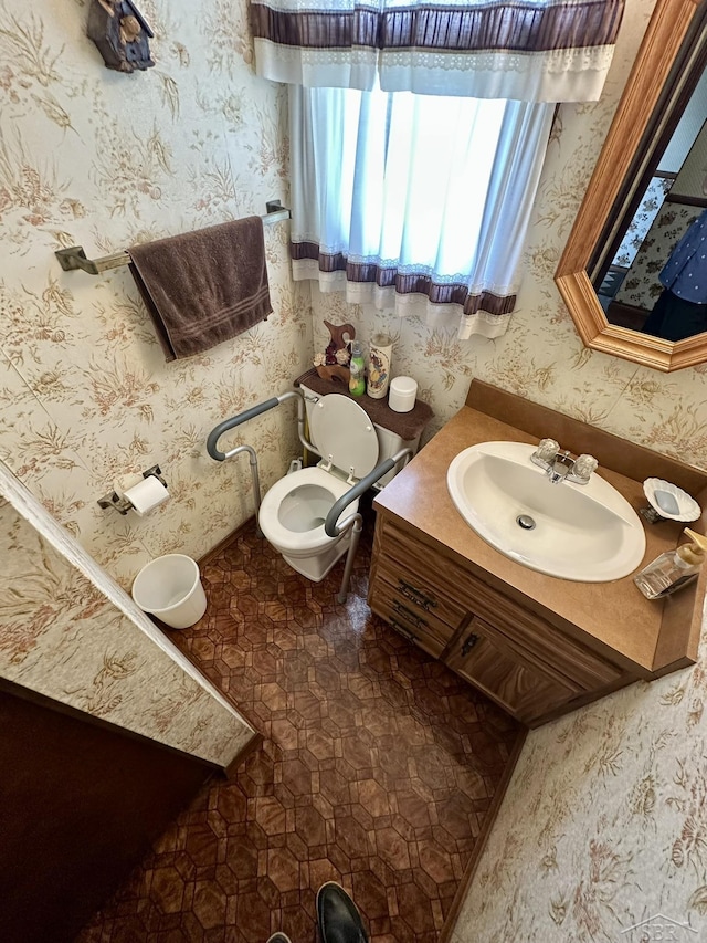 5697 Dunrovin Dr, Saginaw, MI 48638 - half bath with toilet and vanity