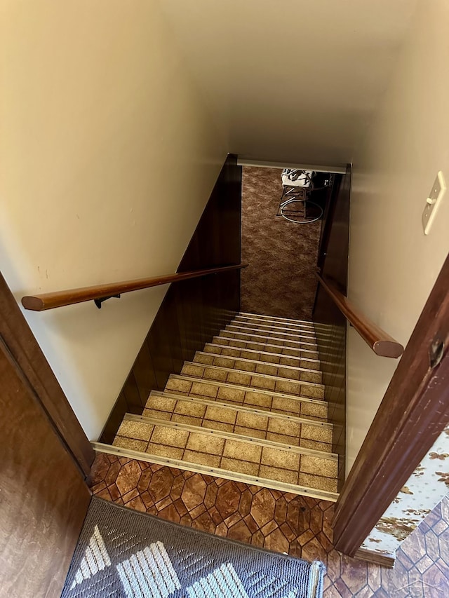5697 Dunrovin Dr, Saginaw, MI 48638 - view of stairs