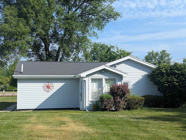 620 Burt St, Au Gres, MI 48703 - photo 1
