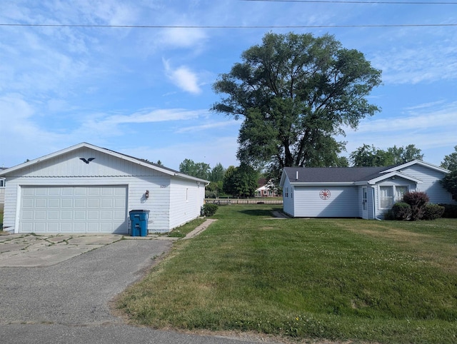 620 Burt St, Au Gres, MI 48703 - photo 3