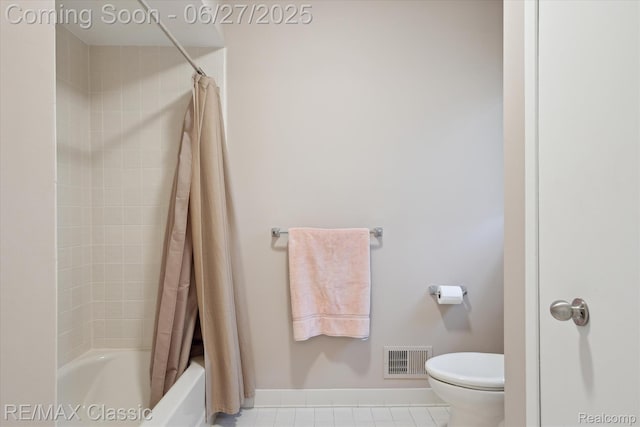 35606 Huntsman Ct, Farmington Hills, MI 48331 - full bath featuring shower / bathtub combination with curtain and tile patterned flooring
