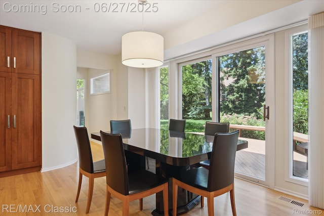 35606 Huntsman Ct, Farmington Hills, MI 48331 - dining area featuring light wood-type flooring and plenty of natural light