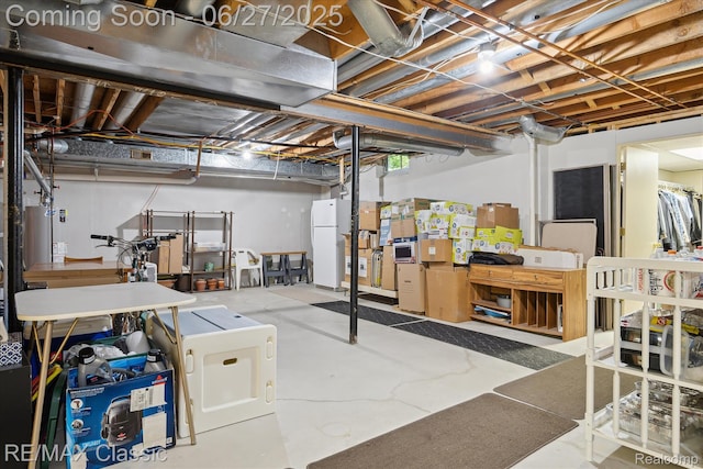 35606 Huntsman Ct, Farmington Hills, MI 48331 - unfinished basement featuring freestanding refrigerator