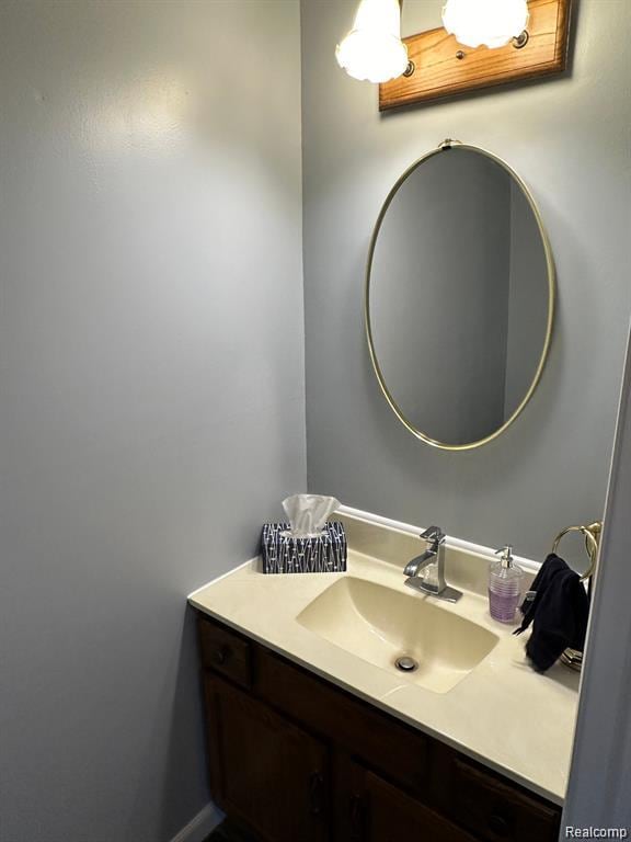 1437 Lantern Ln, Rochester Hills, MI 48306 - bathroom with vanity
