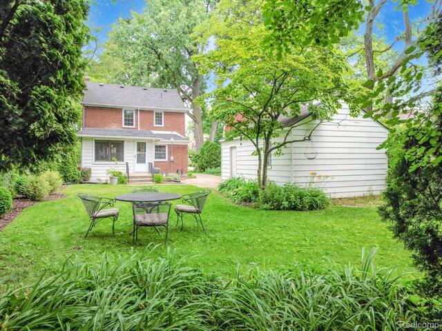 421 Maison Rd, Grosse Pointe Farms, MI 48236 - photo 35