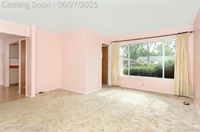 29035 Spoon Ave, Waterford, MI 48071 - carpeted spare room featuring baseboards