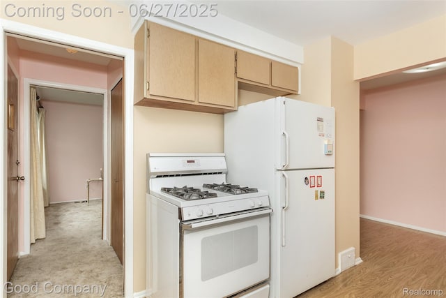 29035 Spoon Ave, Waterford, MI 48071 - kitchen featuring white appliances and light wood finished floors