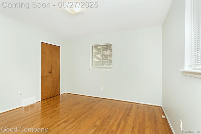 29035 Spoon Ave, Waterford, MI 48071 - spare room featuring baseboards and light wood-type flooring
