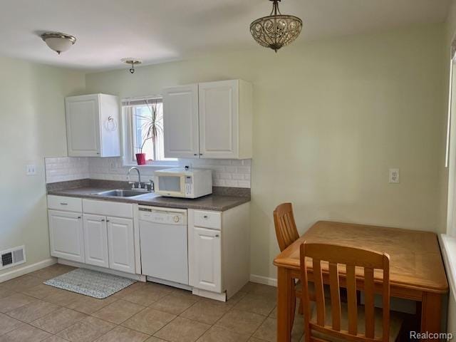23116 Couzens Ave, Hazel Park, MI 48030 - photo 2