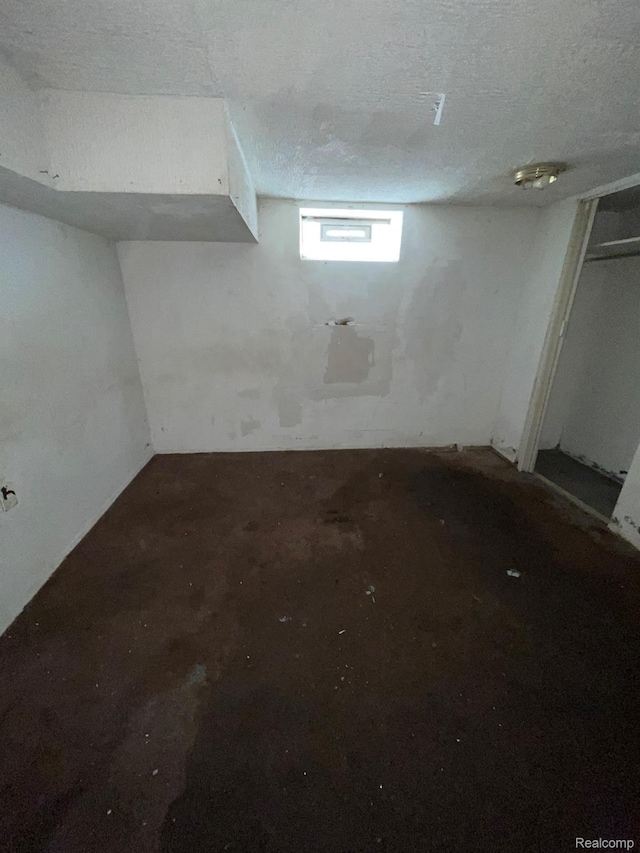 20569 Evergreen Rd, Detroit, MI 48219 - view of below grade area