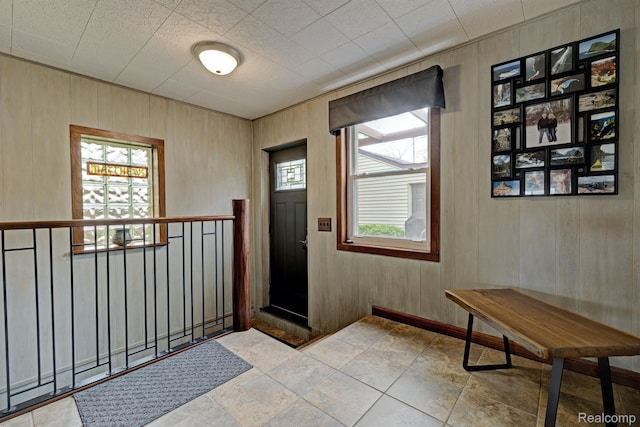 4030 Rollins Ave, Waterford, MI 48329 - entrance foyer with plenty of natural light
