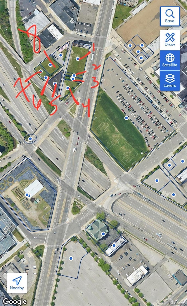 850 W Fisher Fwy, Highland Park, MI 48201