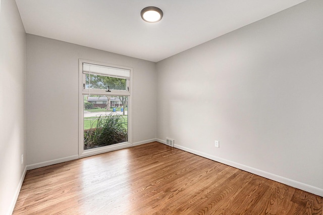 32530 Halmich Dr, Warren, MI 48092 - empty room with light wood-type flooring and baseboards