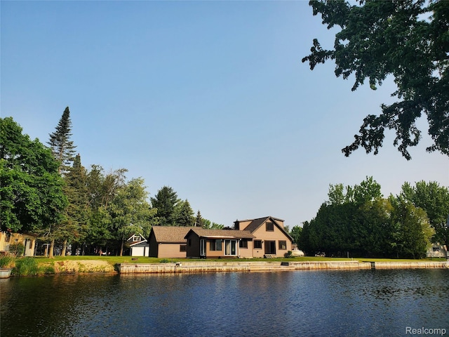 115 Choctaw Trl, Prudenville, MI 48651 - water view