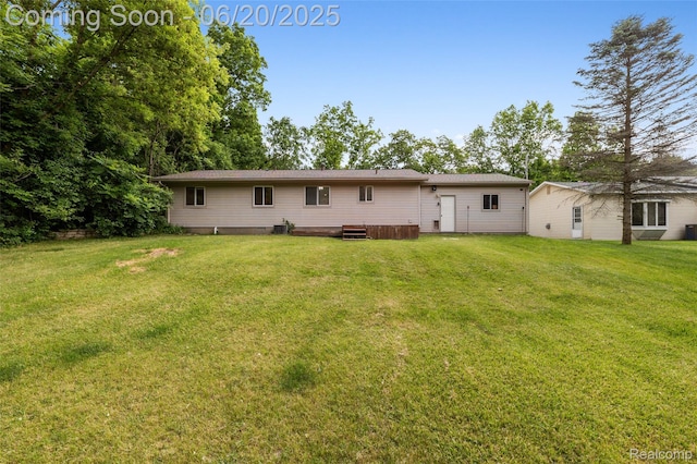 9711 Dartmouth Rd, Clarkston, MI 48348 - photo 2