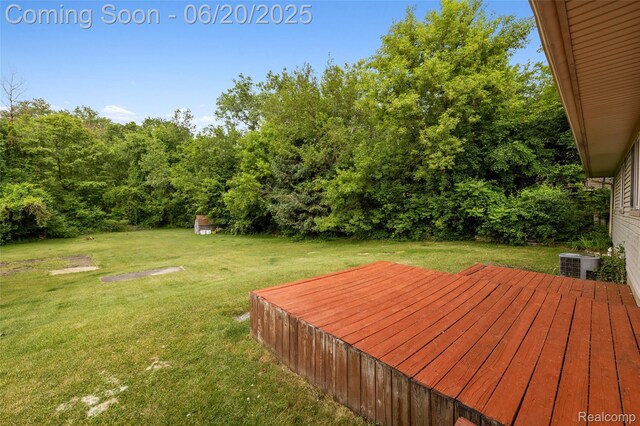 9711 Dartmouth Rd, Clarkston, MI 48348 - photo 19