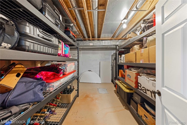2534 Buckingham Ave, Birmingham, MI 48009 - view of storage area