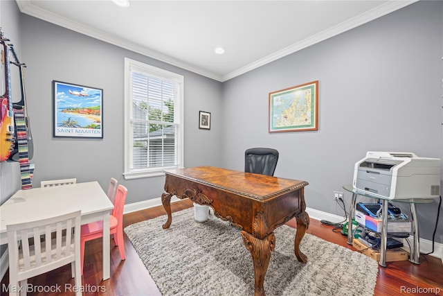 2534 Buckingham Ave, Birmingham, MI 48009 - office space featuring crown molding, recessed lighting, and wood finished floors
