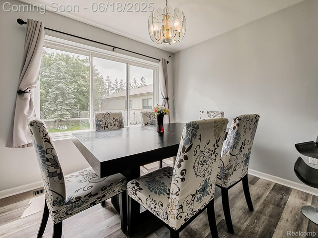 31123 S Wind Ct, Roseville, MI 48026 - photo 4