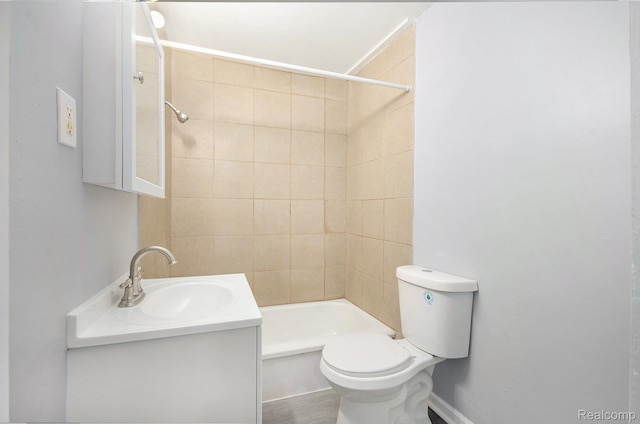 38 E Ypsilanti Ave, Southfield, MI 48340 - bathroom featuring vanity and shower / bathtub combination