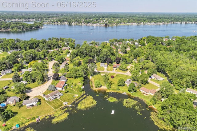 12260 Dollar Lake Dr, Fenton, MI 48430 - aerial view of property and surrounding area with a nearby body of water