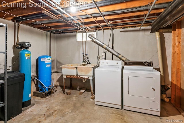 12260 Dollar Lake Dr, Fenton, MI 48430 - unfinished below grade area with a water pressure tank, separate washer and dryer, and a water softener