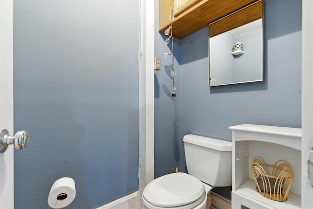8368 N 46th St, Augusta, MI 49012 - bathroom with toilet