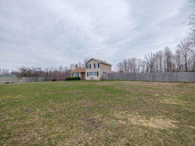 8368 N 46th St, Augusta, MI 49012 - view of yard