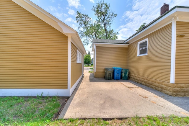 28 E Southern Ave, Muskegon, MI 49442 - view of patio