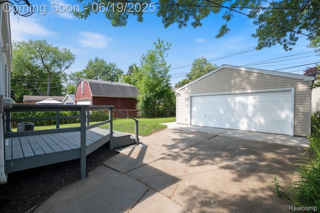 2755 Royal Ave, Berkley, MI 48072 - view of detached garage