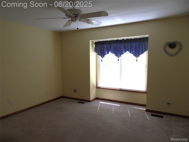 2791 Lochmoor Blvd Unit 21, Lake Orion, MI 48360 - unfurnished room featuring carpet and a ceiling fan