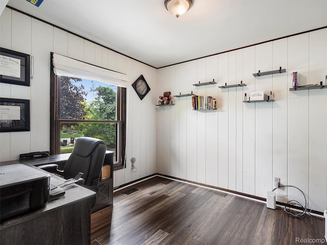 1890 Ludgate Ln, Rochester Hills, MI 48309 - home office with dark wood-style floors