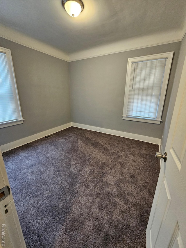 12645 Cloverlawn St, Detroit, MI 48238 - empty room featuring carpet