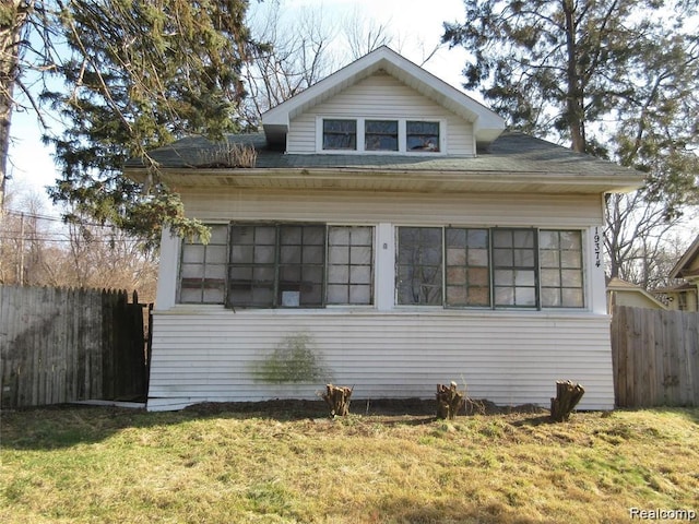 19374 Five Points St, Redford, MI 48240 - view of property exterior