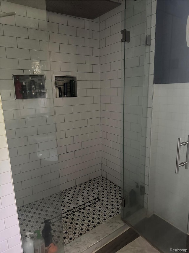19374 Five Points St, Redford, MI 48240 - full bath with a shower stall