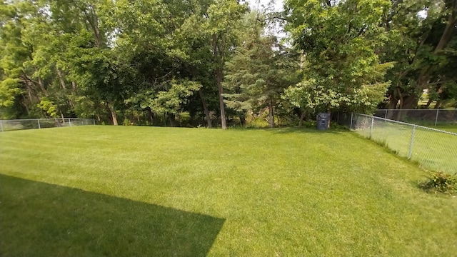 5037 Old Colony Rd, Portage, MI 49024 - view of yard