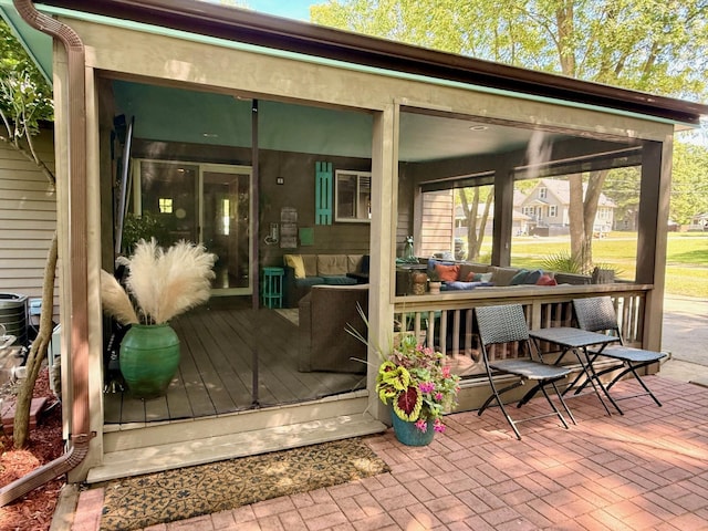 316 Colfax St, Fenton, MI 48430 - wooden terrace featuring an outdoor living space