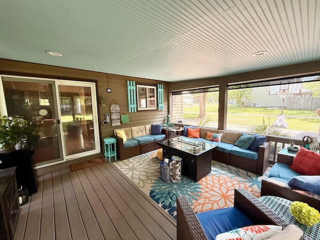 316 Colfax St, Fenton, MI 48430 - sunroom / solarium with an outdoor hangout area