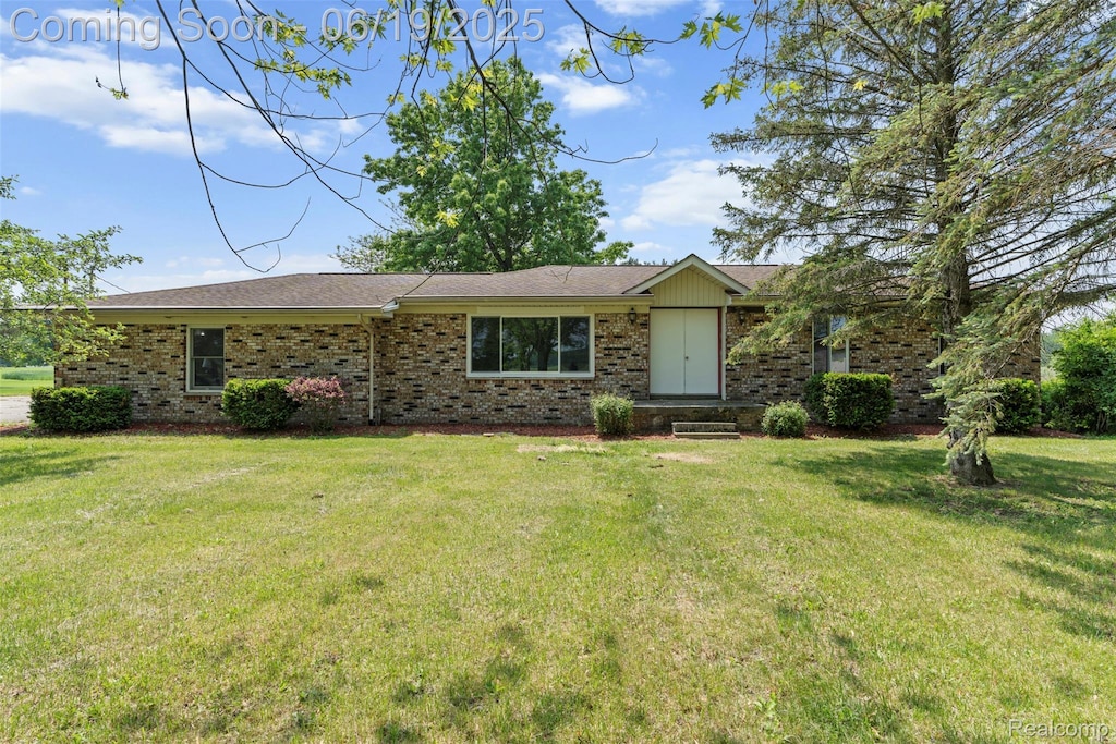 10894 Henderson Rd, Corunna, MI 48817 - photo 1