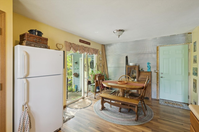 857 Kalamazoo St, South Haven, MI 49090 - dining area featuring wood finished floors