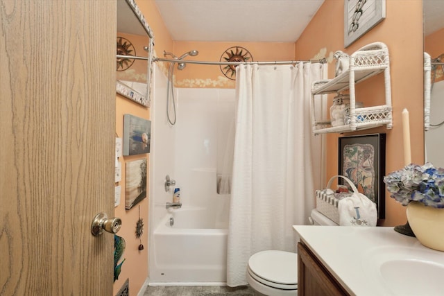 857 Kalamazoo St, South Haven, MI 49090 - bathroom featuring shower / tub combo with curtain and vanity