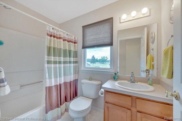 6087 Davison Rd, Byron, MI 48509 - bathroom featuring vanity and shower / bathtub combination with curtain