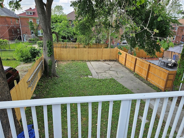 4294 W Buena Vista St, Detroit, MI 48238 - view of fenced yard