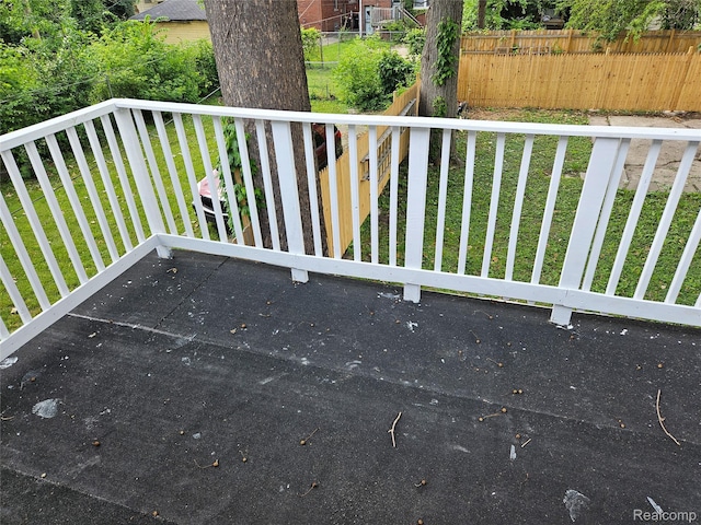4294 W Buena Vista St, Detroit, MI 48238 - view of wooden deck